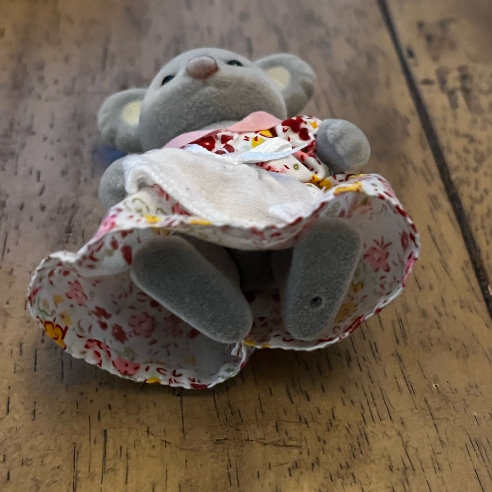 Calico Critters Koala Mom - Picture 3 of 4
